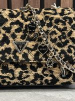 Guess - Giully II 2 Comp Cnvrtble Flap - Bruin