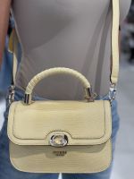 Guess - Orlina Top Handle Flap - Geel