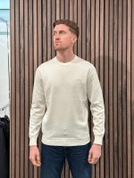 Guess - Kalil Logo Embro Swtr - Wit