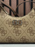 Guess - Karnilla Logo Shoulder Bag - Bruin