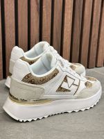Guess - Korenzo - Beige