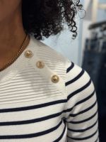 Guess - Ls Cn Helen Swtr - Wit