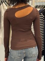 Guess - LS Eleanor Buckle Top - Bruin