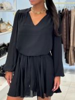 Guess - Ls Wanda Flare Dress - Zwart