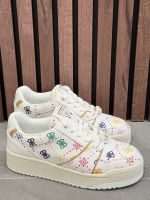 Guess - Madley - Wit