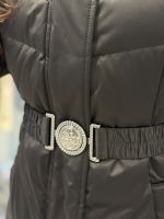 Guess - Marina Short Real Down - Zwart