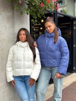 Guess - New Daisy Crop Logo Puffer - Blauw