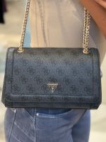 Guess - Noelle II Cnvrtble Xbody Flap - Zwart