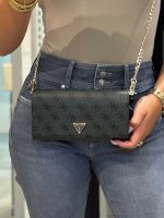 Guess - Noelle II Xbody Flap Organizer - Zwart