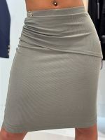 Guess - Prisca Jewel Pencil Skirt - Groen