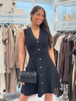 Guess - Sl Vn Amber Swtr Dress - Zwart