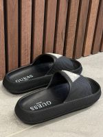 Guess - Slippers - Zwart