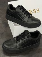 Guess - Neresa Sneakers - Zwart