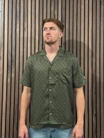 Guess - Ss Bowling Aop Shirt - Groen