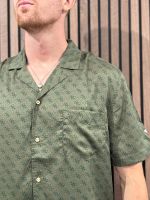 Guess - Ss Bowling Aop Shirt - Groen