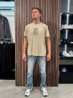 Guess - Ss Bsc Paradise Tee - Beige