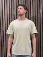 Guess - Ss Bsc Quattro G Mist Tee - Beige