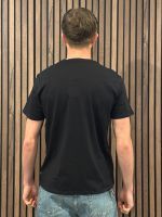 Guess - Ss Bsc Shimmer Quattro G Tee - Zwart