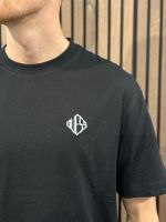 Guess - Ss Cn Diamante Logo Tee - Zwart