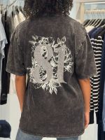 Guess - Ss Cn G81 Flowers Tee - Zwart