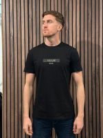 Guess - Ss Cn Logo Box Tee - Zwart