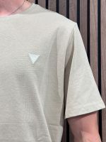 Guess - Ss Cn Patch Tee - Beige