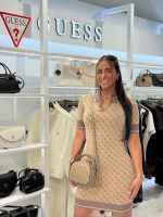 Guess - SS Lise 4G Logo Polo STWR Dress - Bruin