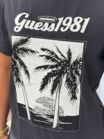 Guess - Ss Palm Print Washed Tee - Zwart