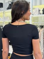 Guess - Ss Square Nk Evelina Top - Zwart