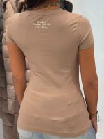 Guess - Ss Cn Cheeta Logo Triangle Tee - Beige