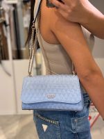 Guess - Betula Convertible Xbody Flap - Blauw