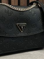 Guess - Tisha Top Handle Flap - Zwart