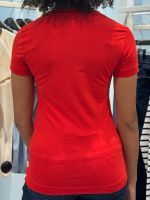 Guess - Triangle Tee - Rood