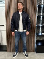 Guess Jeans - Gj Bomber Jkt - Blauw
