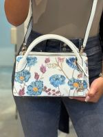 Guess - Zaria Small Girlfriend Satchel - Wit
