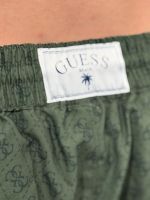 Guess - Swimtrunk Medium Embossed Logo - Groen