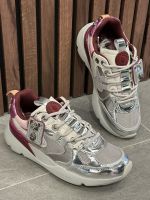 Kurt Geiger - Kurt Runner - Zilver