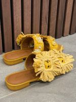 Kurt Geiger - Raffia Buckle Flat SDL - Geel