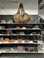 Kurt Geiger - Velvet Mini Kensington - Bruin