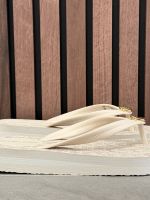 Michael Kors - Posie Flip Flop - Beige