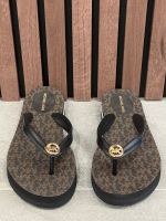 Michael Kors - Posie Flip Flop - Bruin