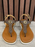 Michael Kors - Val Thong Sandal - Bruin