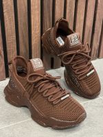 Steve Madden - Maxilla-R-E - Bruin