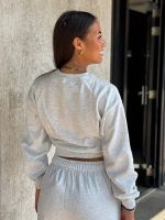 Unique The Label - Peggy Cropped Sweater - Light Grey