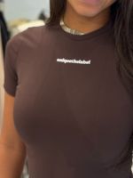 Unique The Label - Robyn Short Sleeve - Bruin