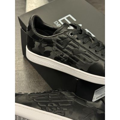Armani EA7 - Sneakers - Zwart
