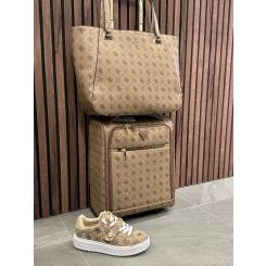 Guess - Calebra Travel Tote - Beige