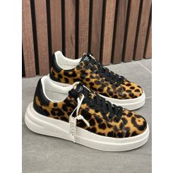 Guess - Elbina8 - Bruin