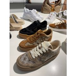 Guess - Miram17 - Zwart