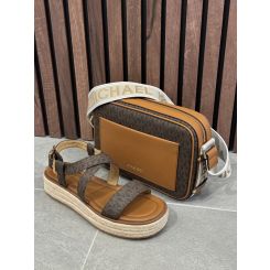 Michael Kors - Lg Ew Pckt Xbody - Bruin
